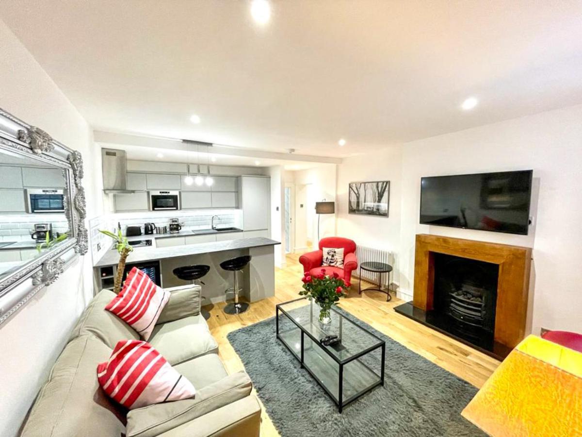 Prime Edinburgh New Town. Newly Reno'D Cosy Nestアパートメント エクステリア 写真